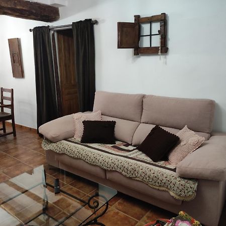 Alcoba Con Patio Del Siglo XIX Βίλα Villanueva de Viver Εξωτερικό φωτογραφία