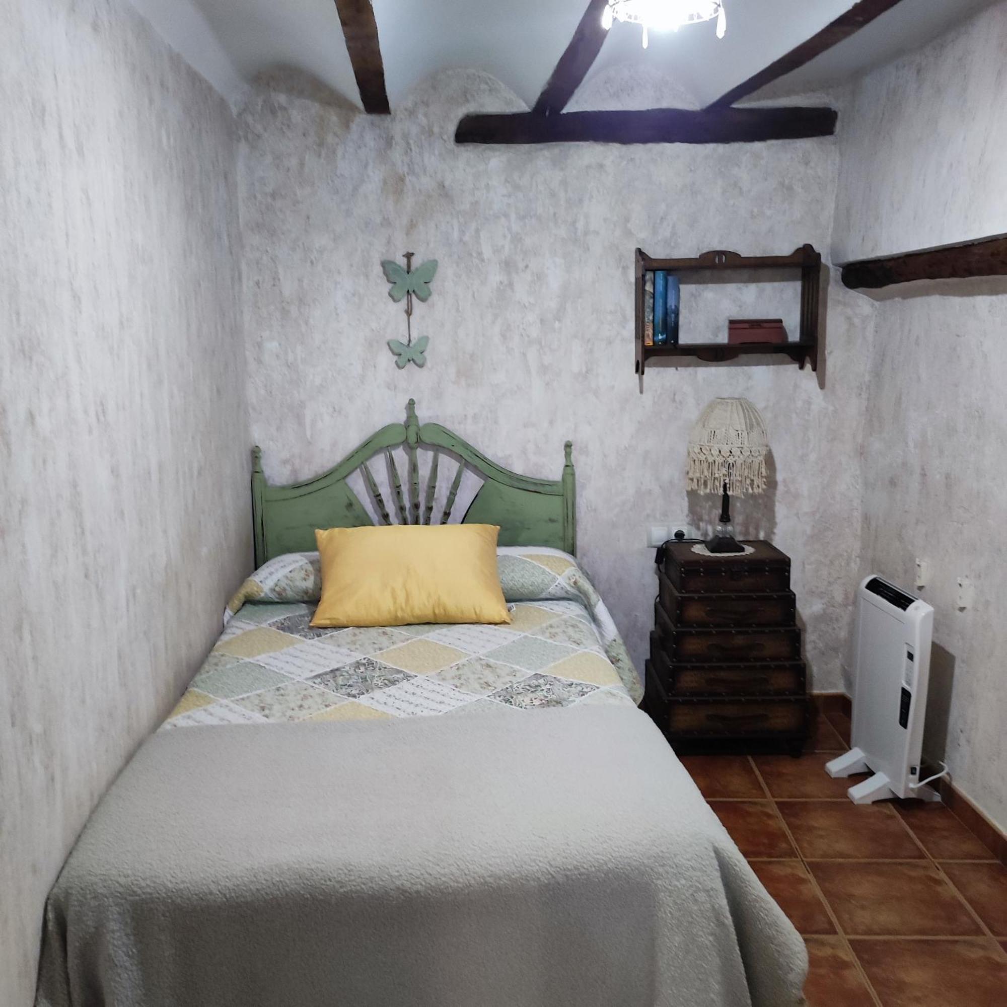 Alcoba Con Patio Del Siglo XIX Βίλα Villanueva de Viver Εξωτερικό φωτογραφία