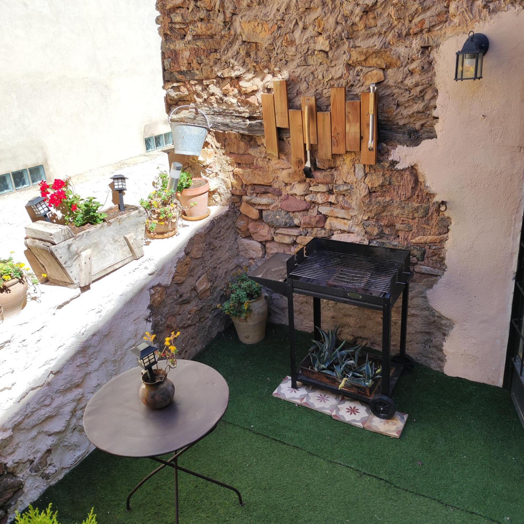 Alcoba Con Patio Del Siglo XIX Βίλα Villanueva de Viver Εξωτερικό φωτογραφία